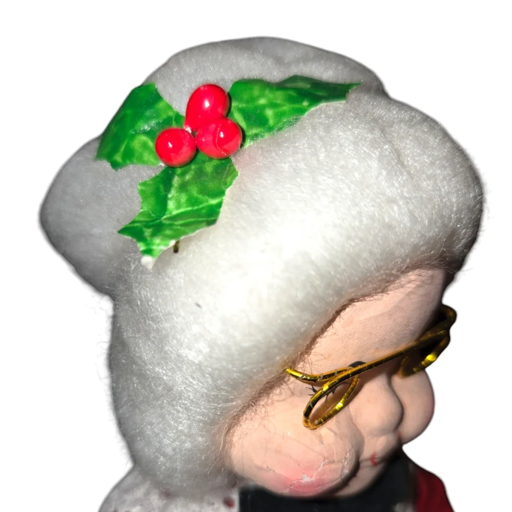 Vintage Made In Taiwan Christmas‎ Papier Mache Mrs. Claus With Candy 11